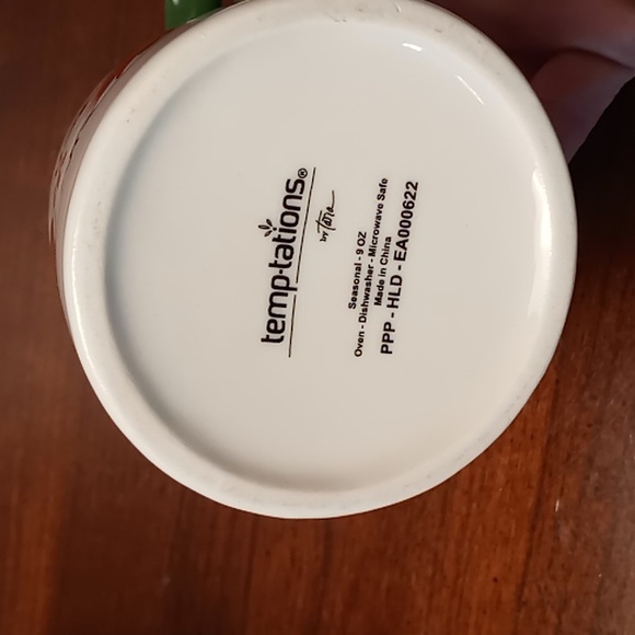 Temp-tations by Tara Tesher Holiday Cardinal and Holly Cream and Sugar Jars - Picture 9 of 9